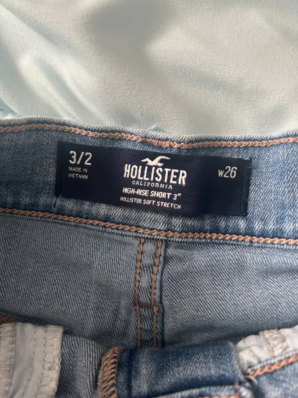 Hollister Denim Shorts Women's Size 26 High Rise Soft Stretch